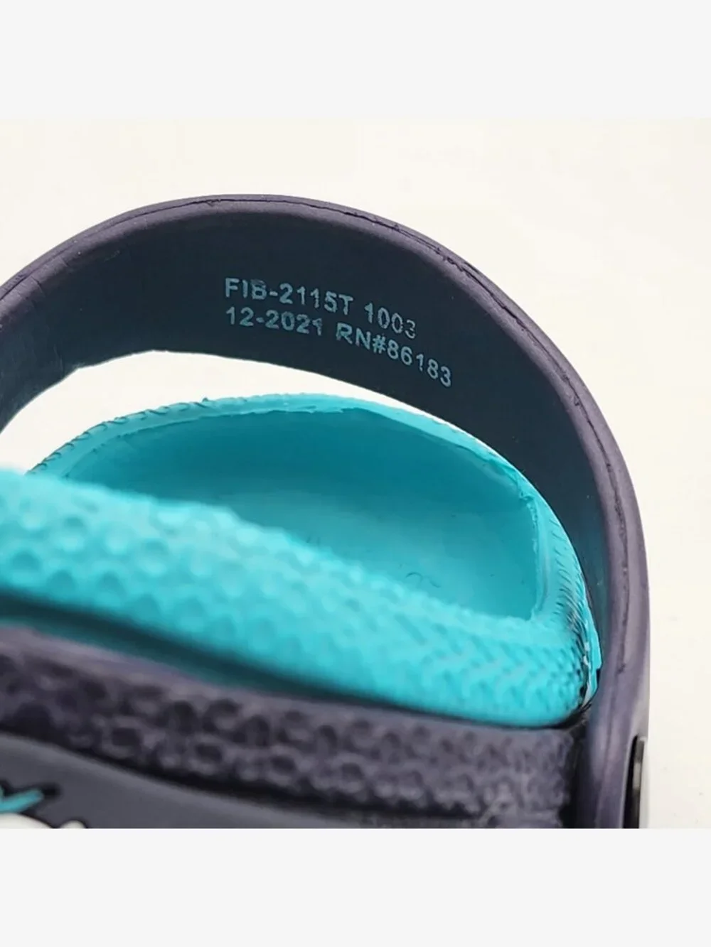 Blue Shark Waterproof Clogs | Kid's 10